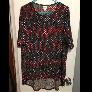 🎈SALE🎈👚#1.“FEATHER” PRINT TOP👚